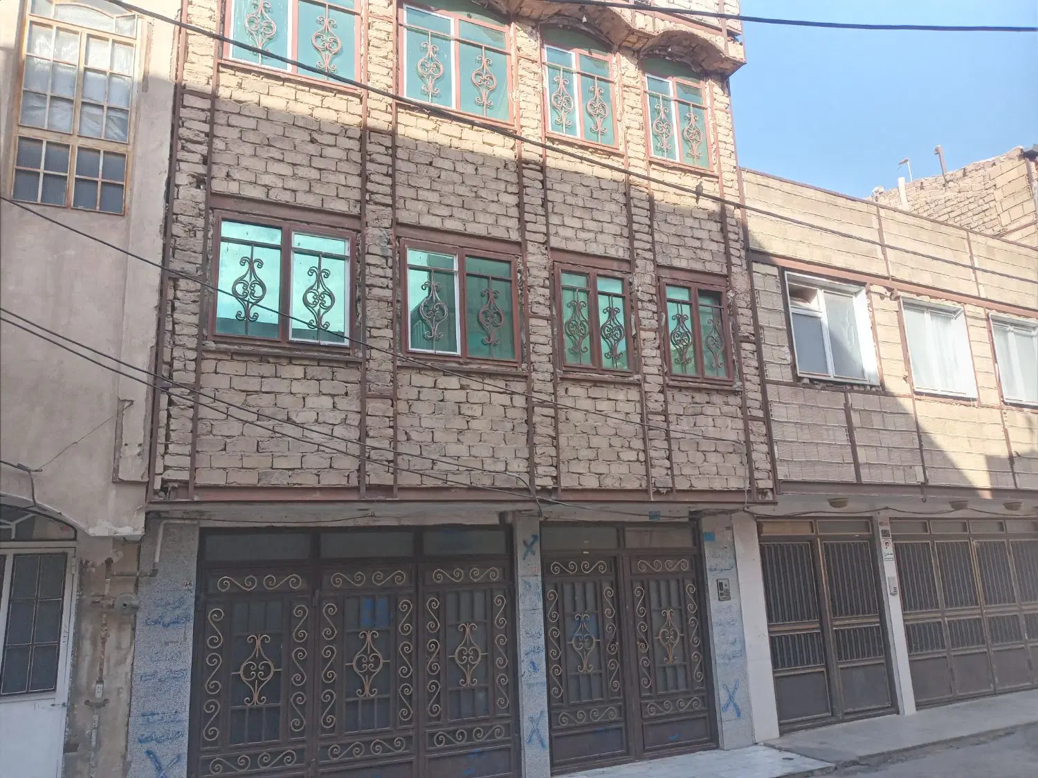 منزل  ۶۰ متری ۲ طبقه نیم