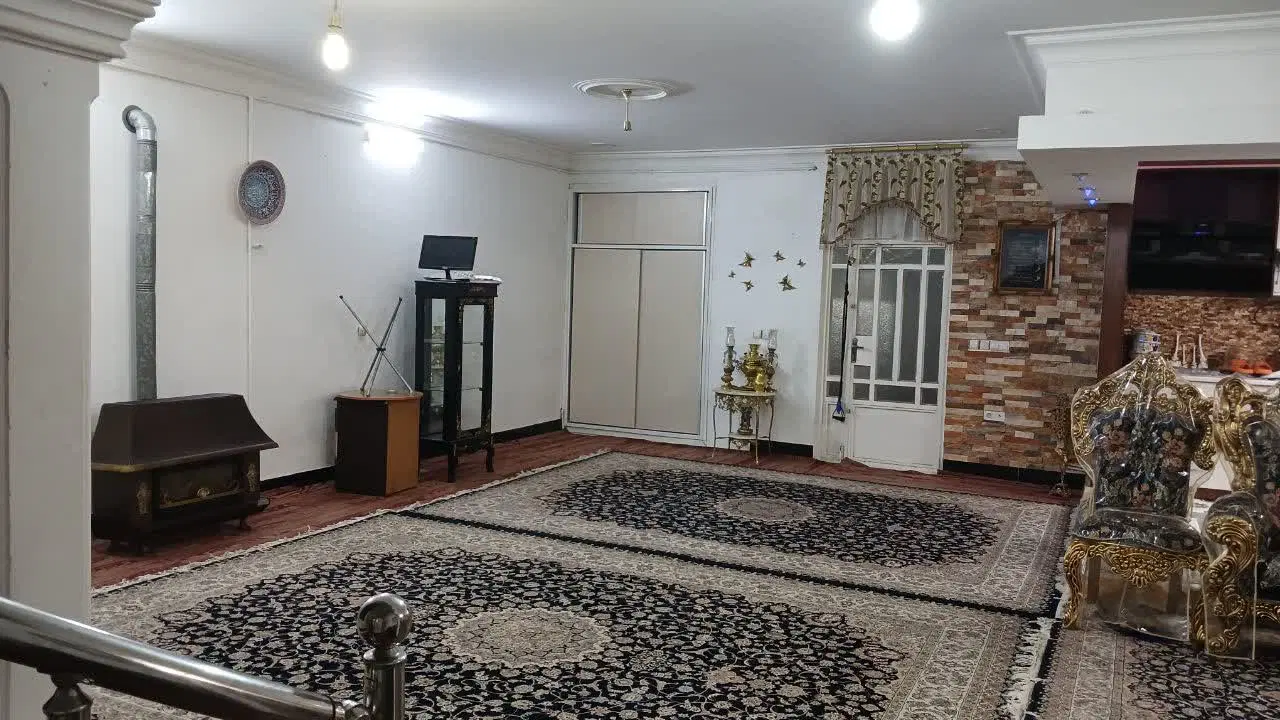 اجاره طبقه دوم خانه ویلایی