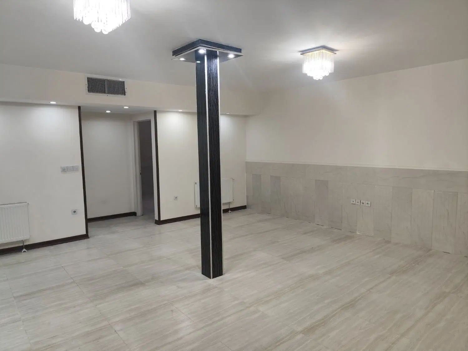 صد متر آپارتمان دو خواب اول شرقی مهرشهر