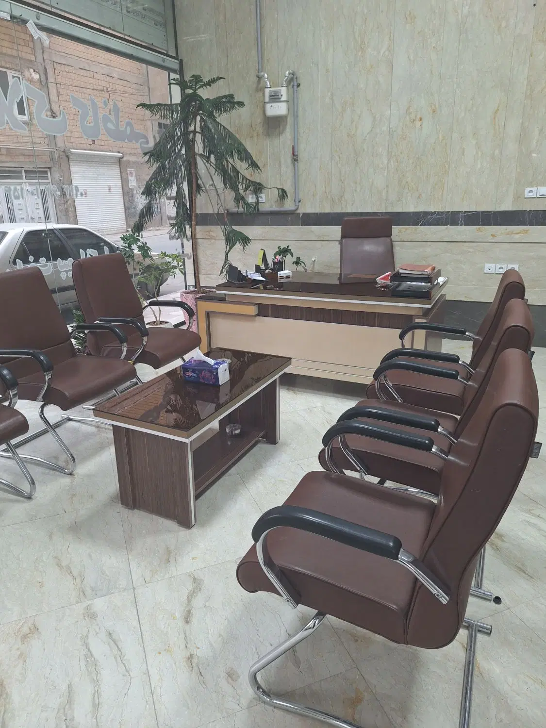 رهن و اجاره واحد ۱۲۰ متری تک واحدی
