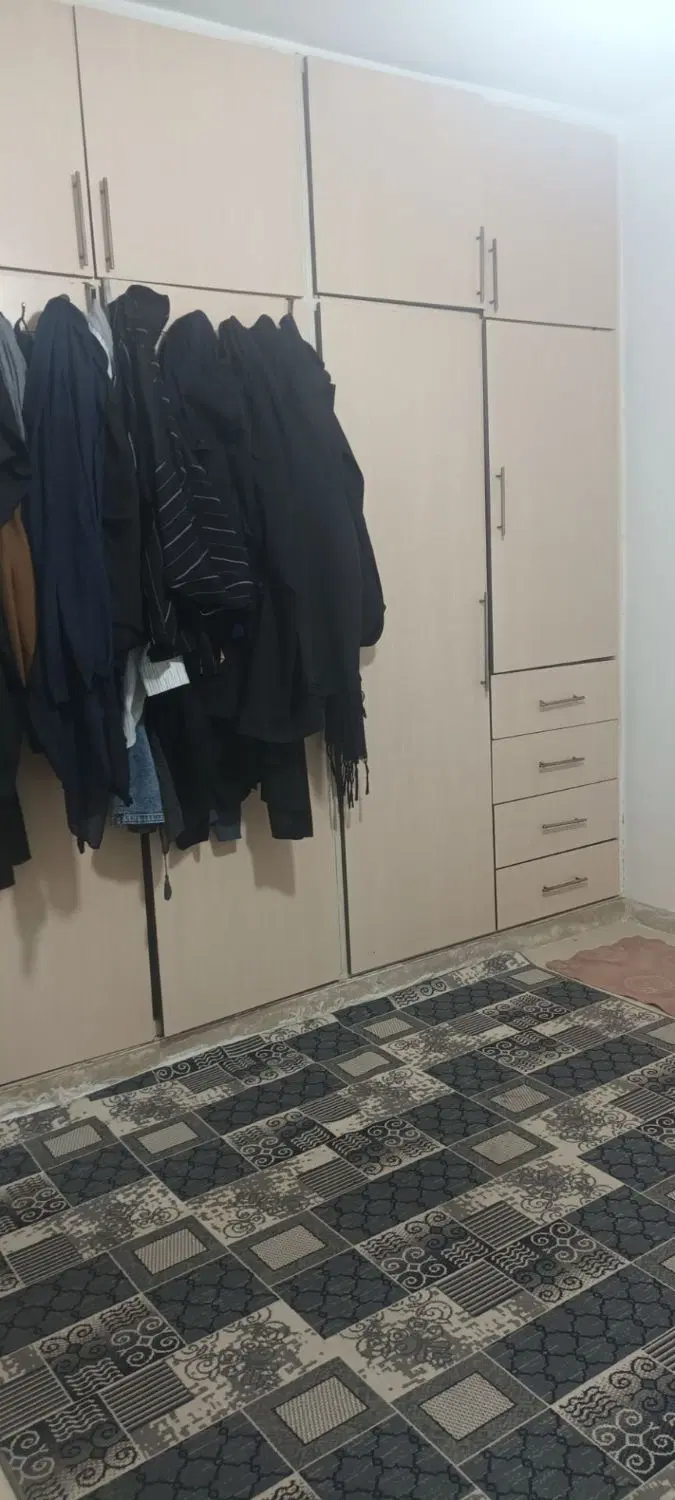 آپارتمان بلوار رحیمی سرو۷ همکف 90متری حیاط اختصاصی