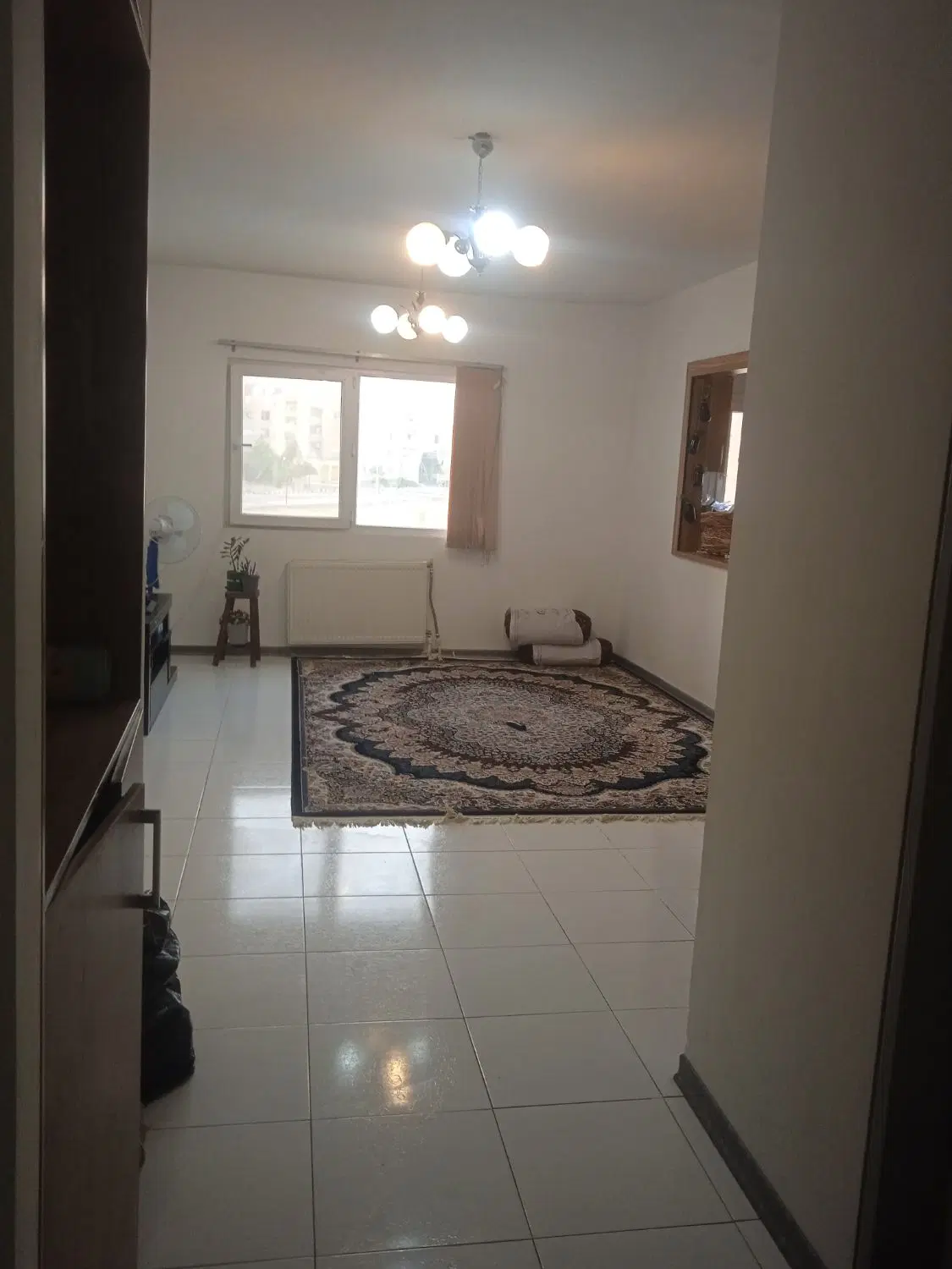 فروش آپارتمان دو خوابه صدرا فاز یک