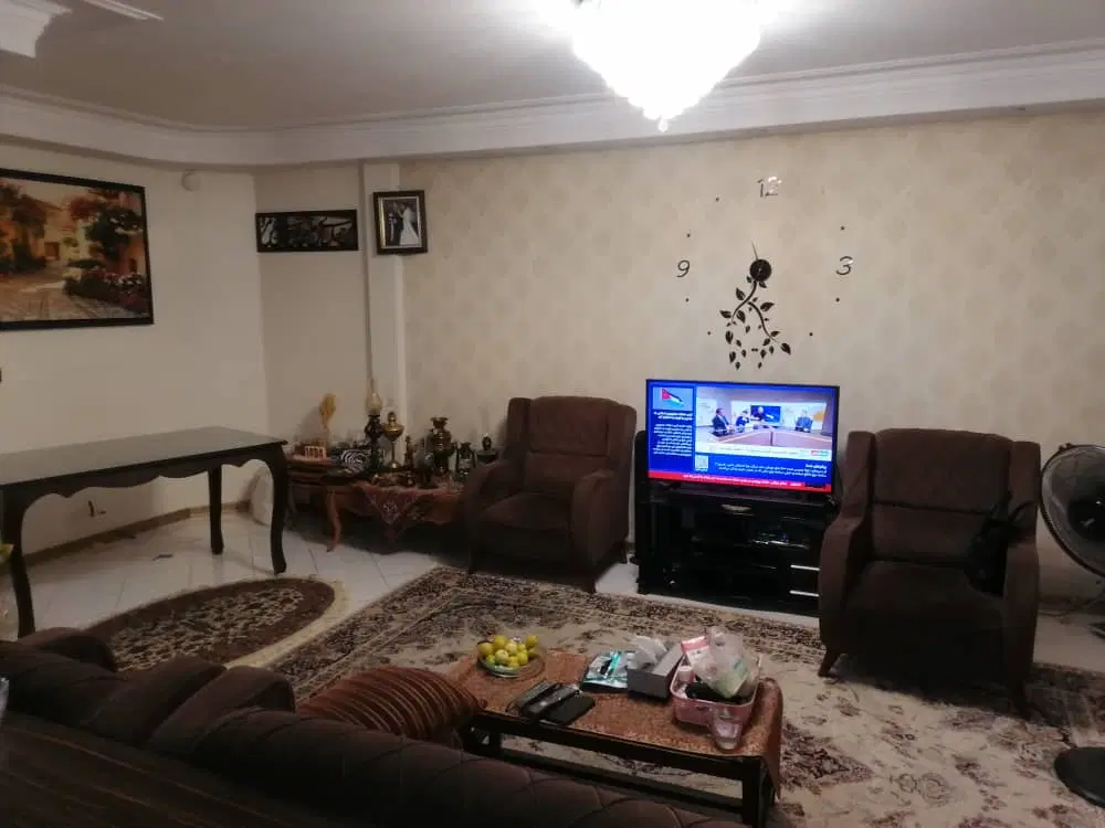 ۷۱ متر منیریه