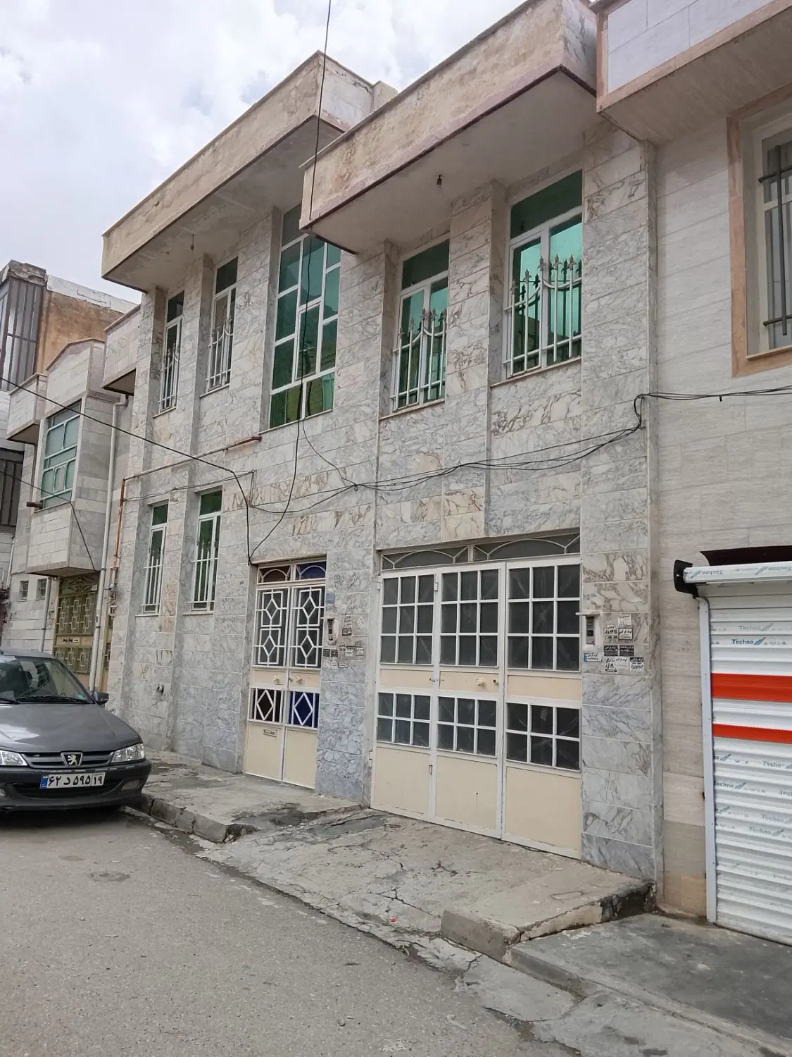 ملک ویلایی 300متری میدان برق