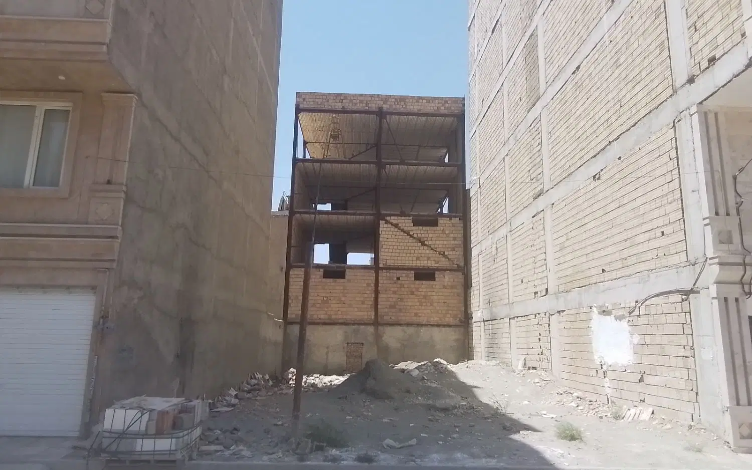 فروش ۶ دانگ زمین ۲۰۰ متری در شهرک فرهنگیان ماهدشت