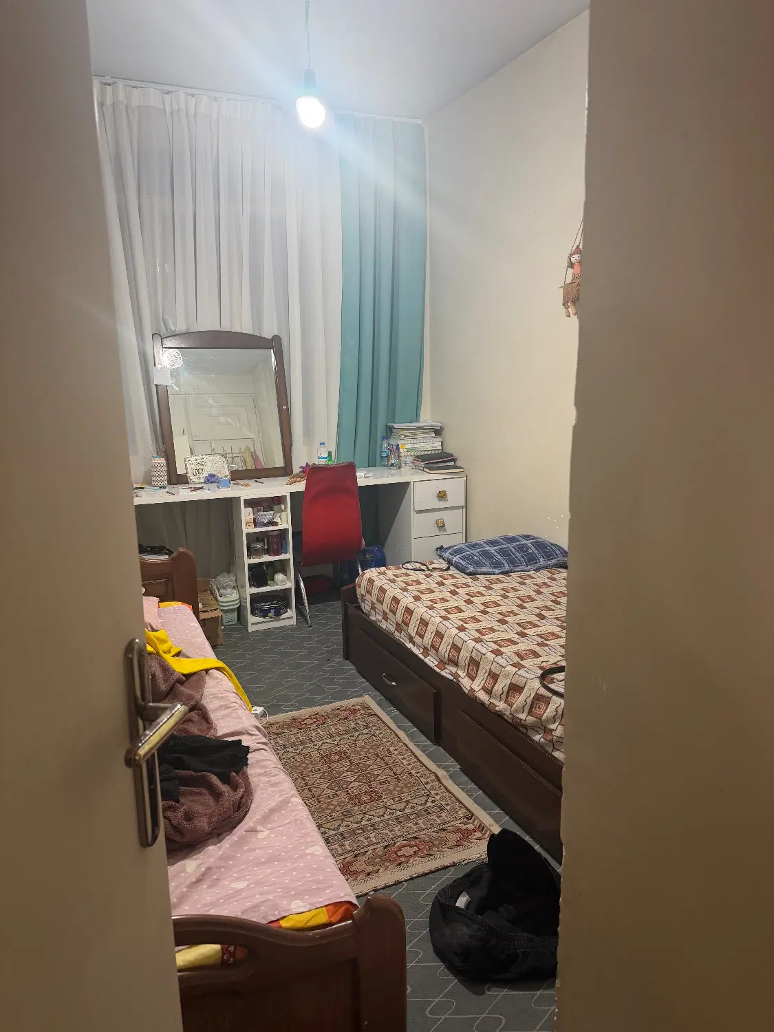 ۸۳ متری امیربهادر با پارکینگ