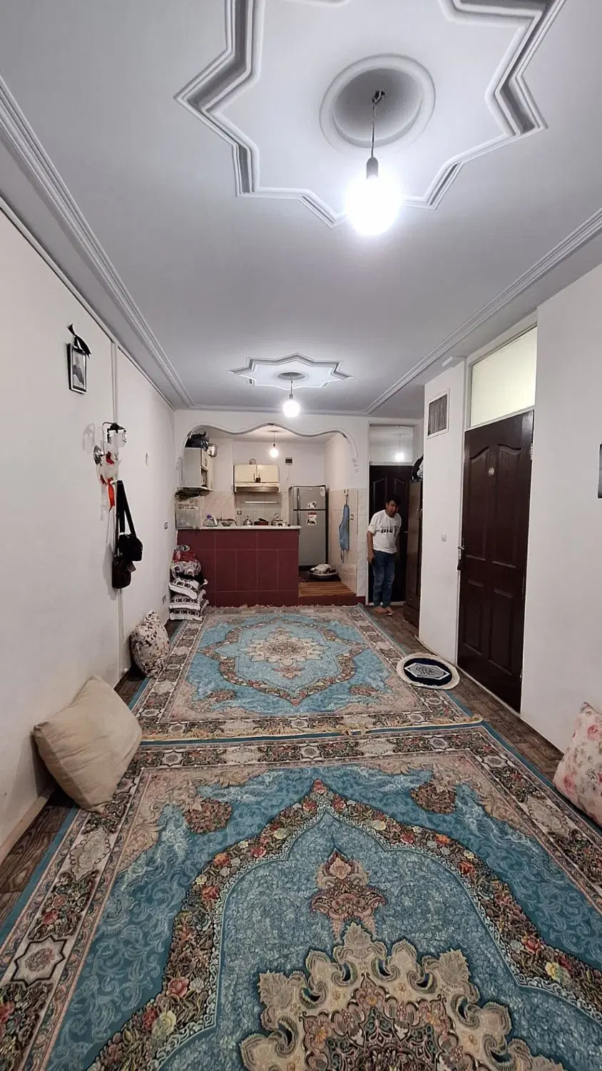 فروش خانه سه طبقه در خیراباد ورامین
