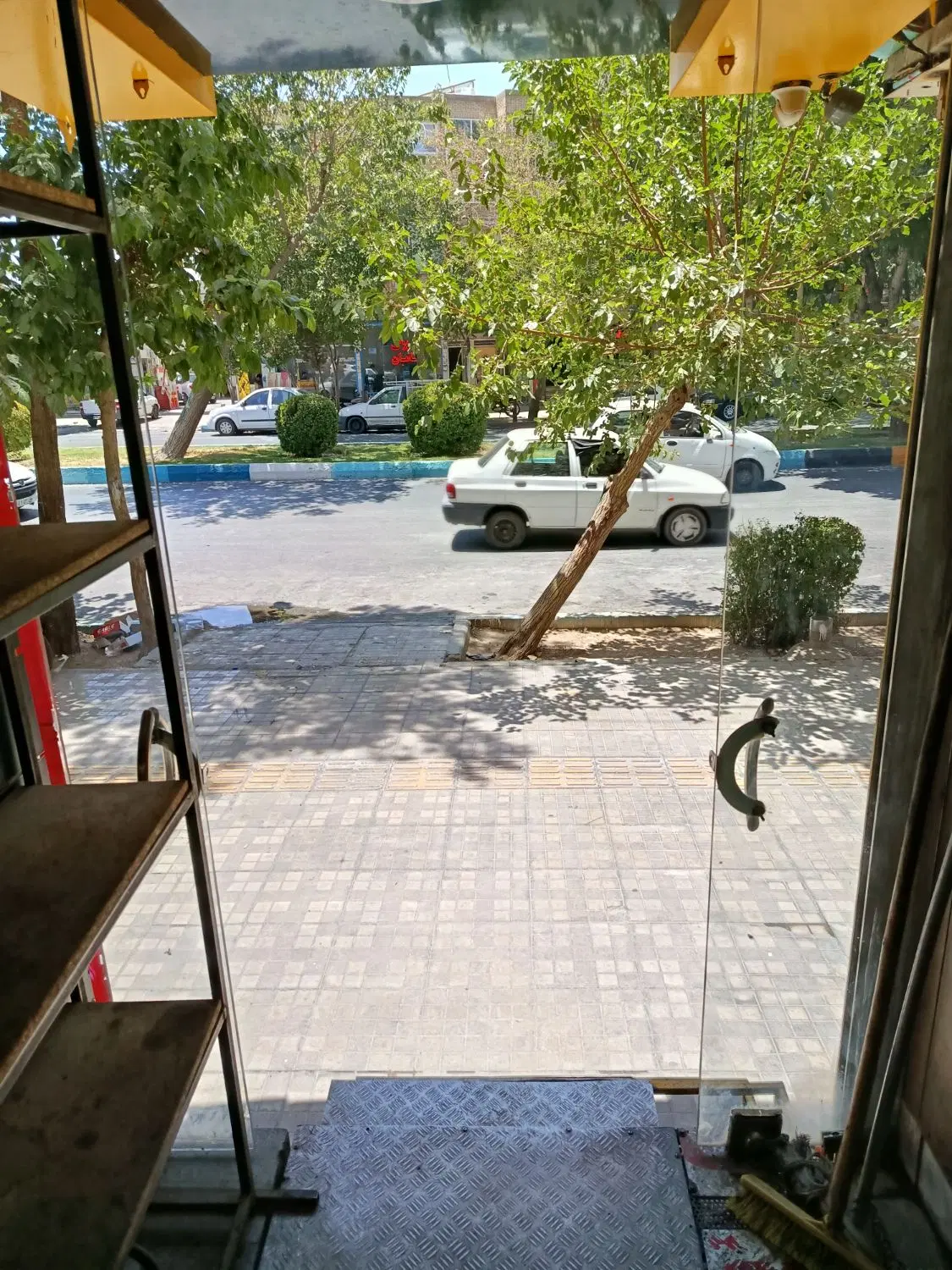 مشارکت یا اجاره مغازه نقلی