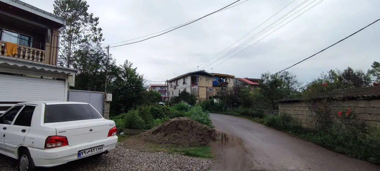 زمین مسکونی دار سند دار