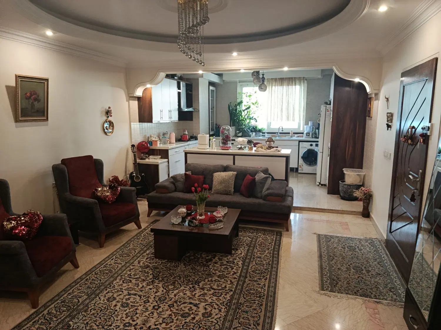 85 متر _2 خواب _ فول امکانات _کیماسی