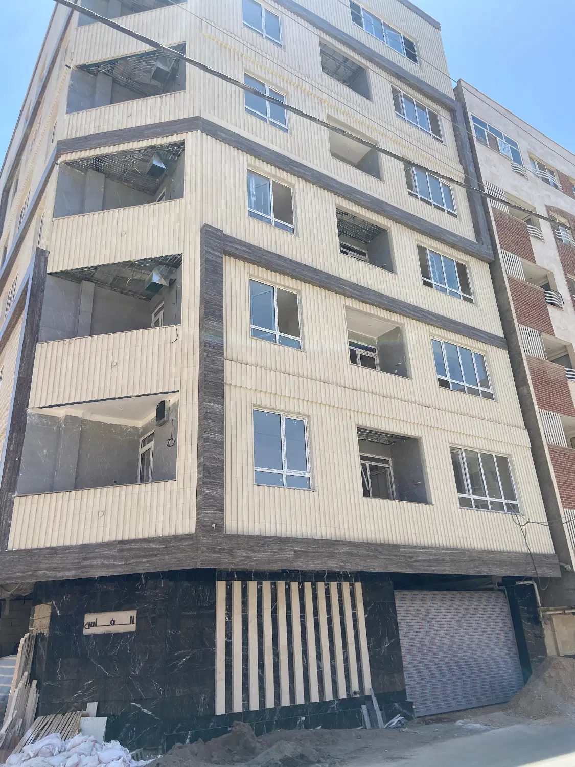 پارک مطهری آیت الصالحی۱۲۰متر