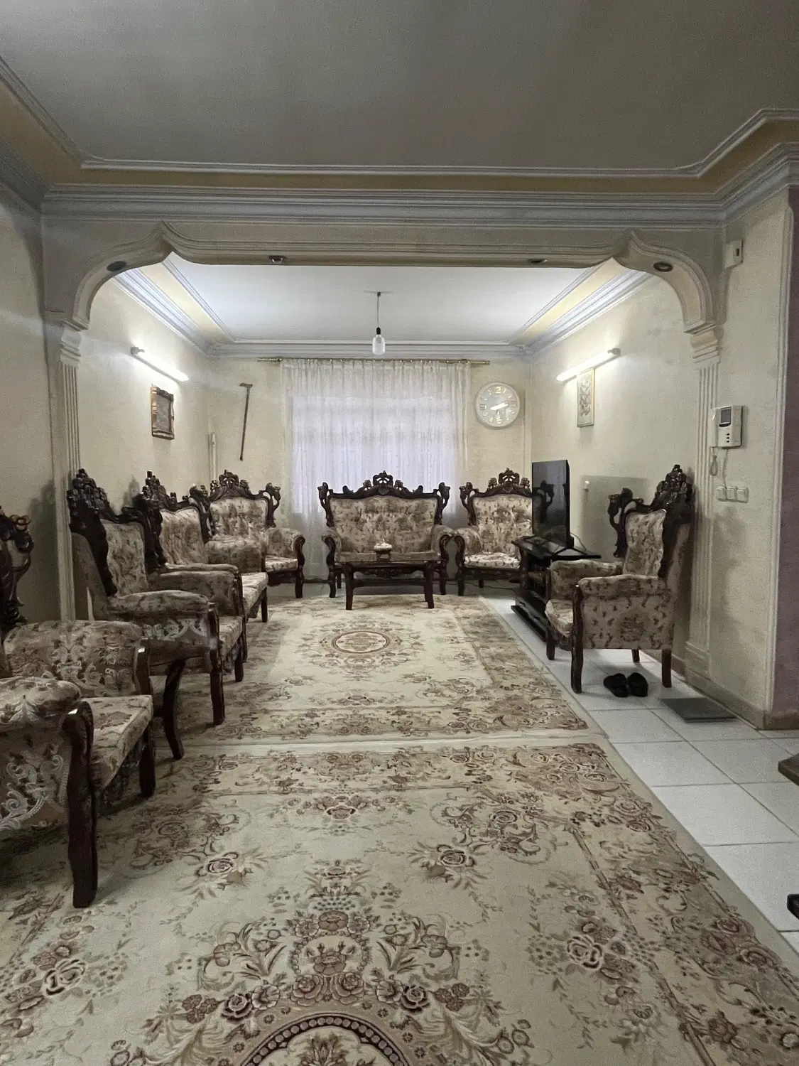 66متری با پارکینگ‌غیرمزاحم و انباری