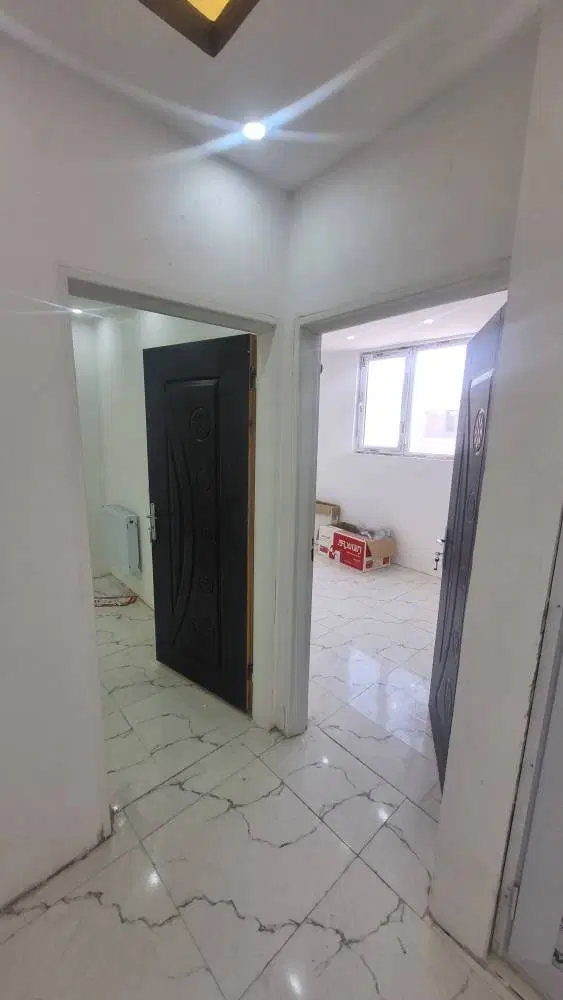آپارتمان دوخوابه با پارکینگ و آسانسور