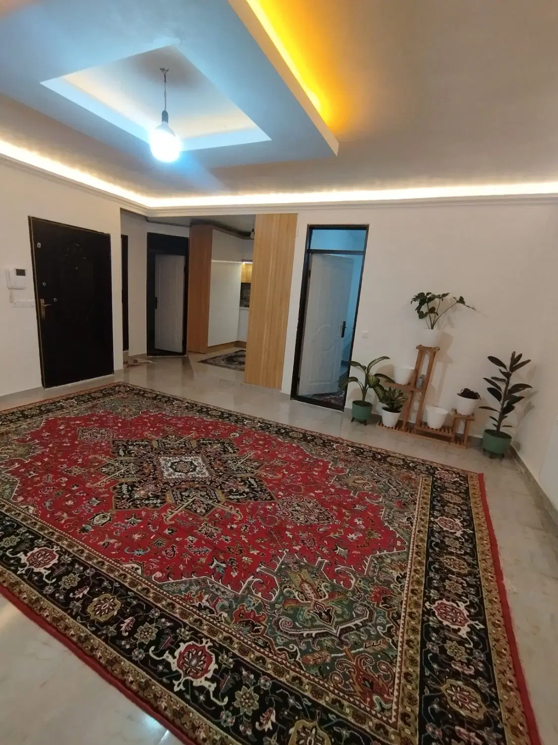 آپارتمان اصمعی
