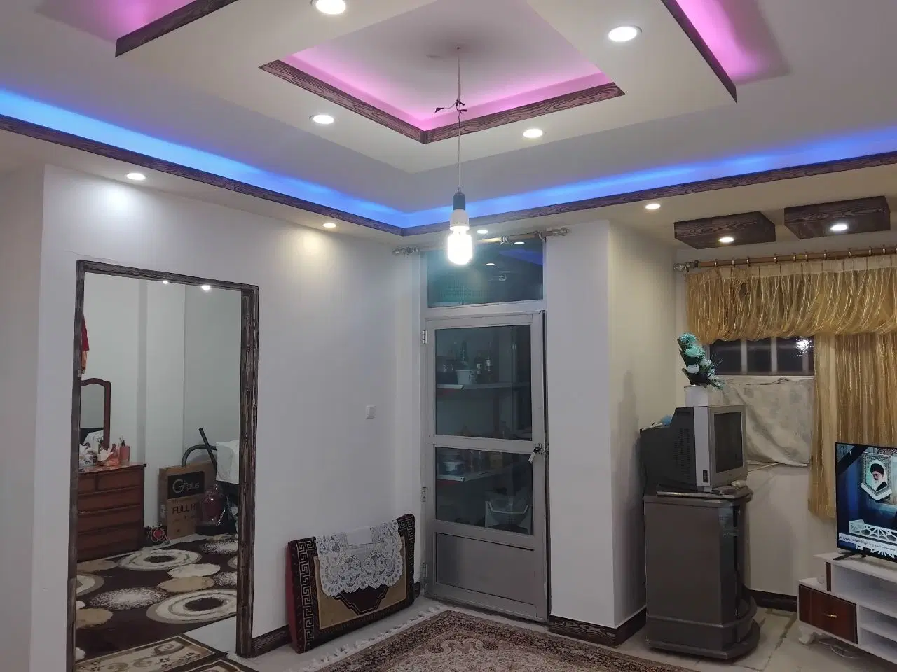 واحد 50 متری شیک