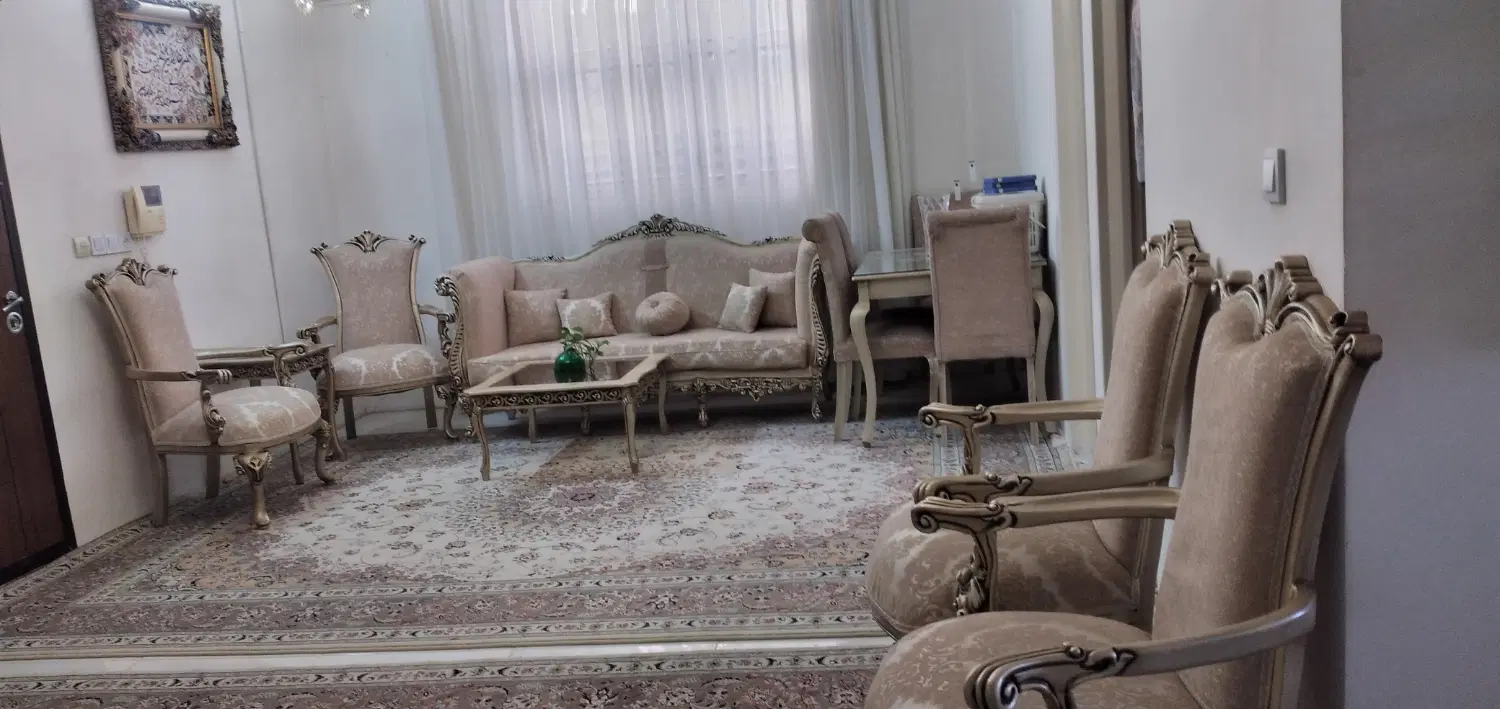 آپارتمان وکالتی