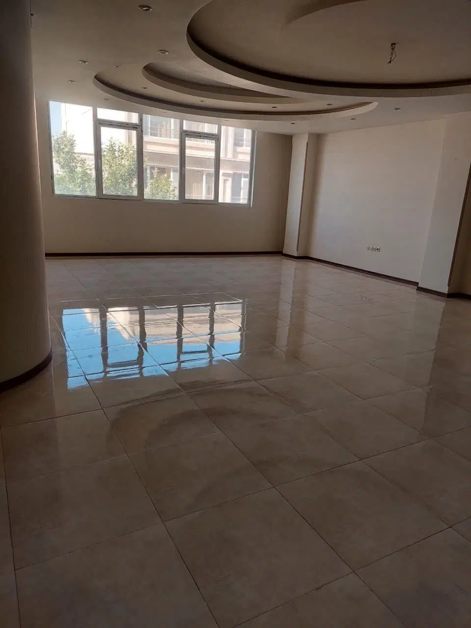 واحد ۱۴۳ متری اتحاد گوهردشت بی نظیر