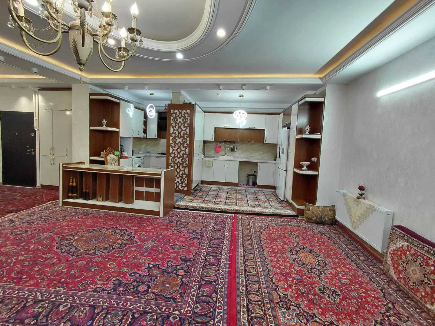 آپارتمان ۱۲۷ متری لوکس