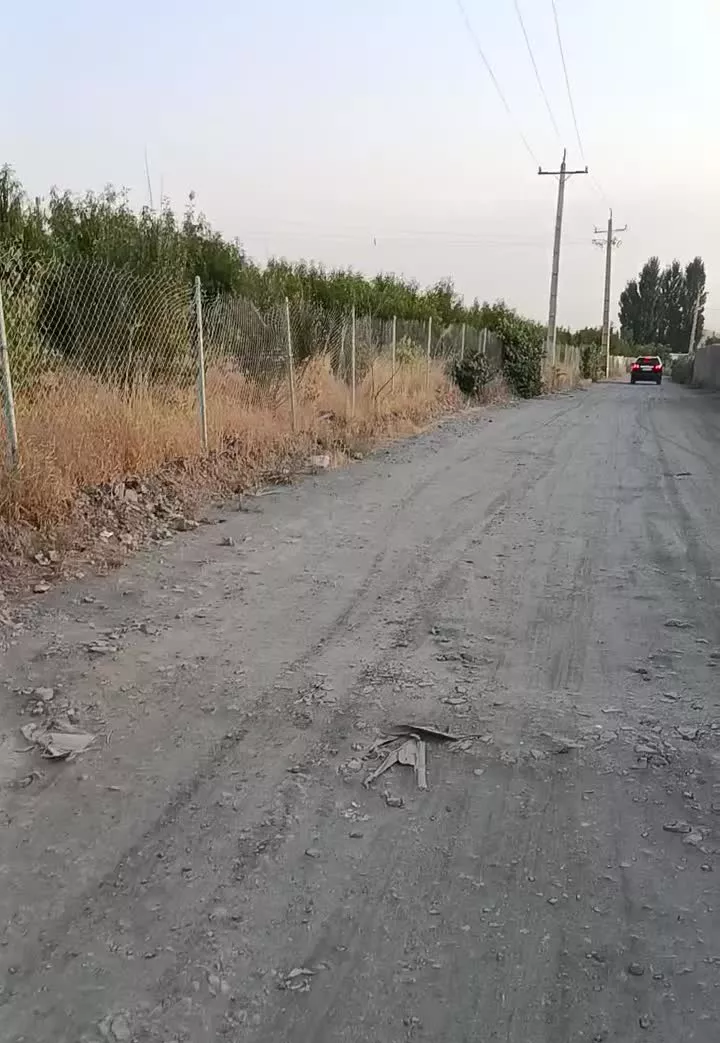 زمین باغ جاده کاروانی