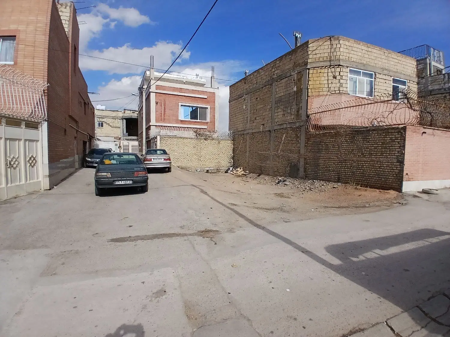 زمین مسکونی