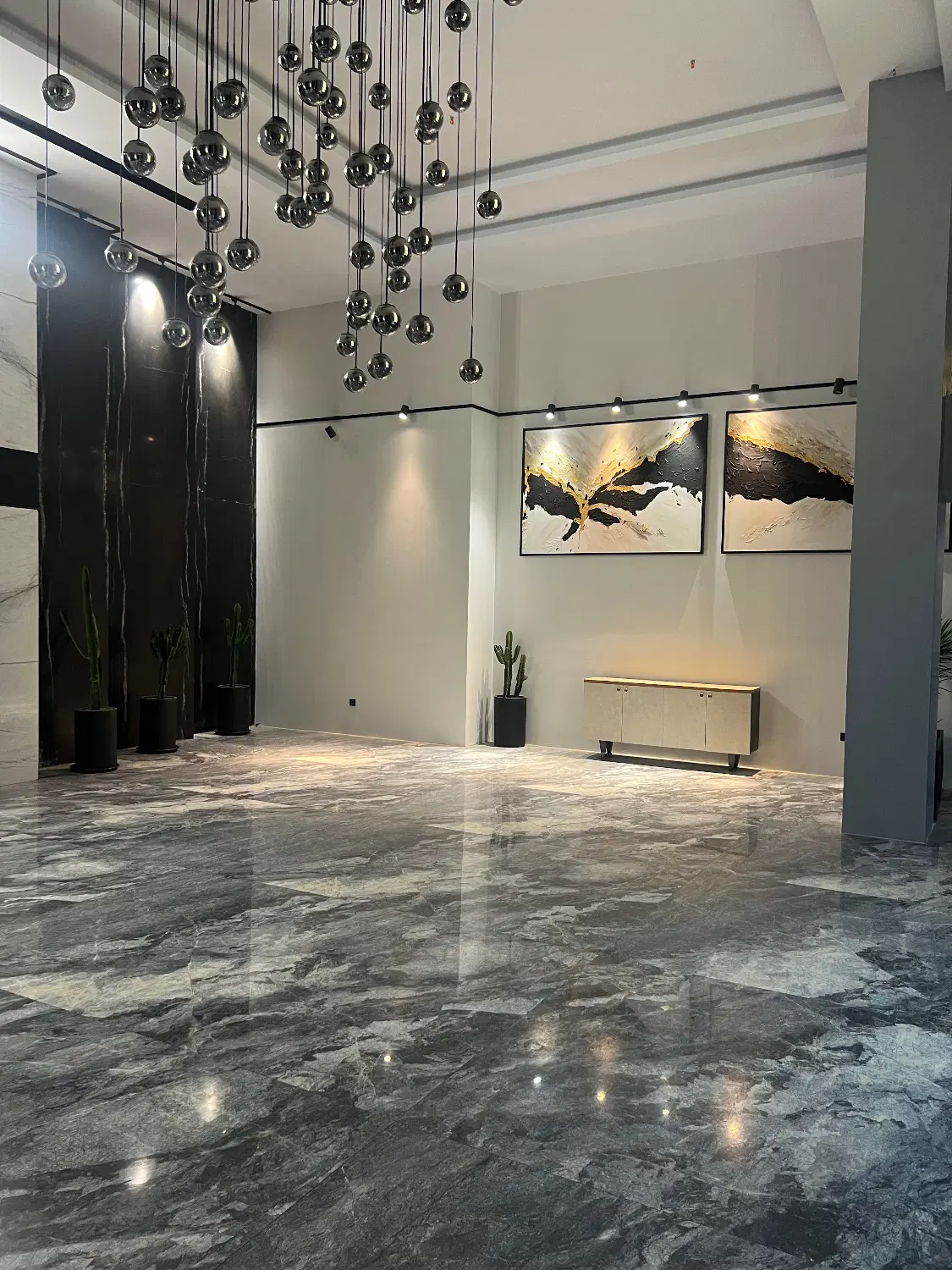 اپمارتمان اداری کلیدنخورده