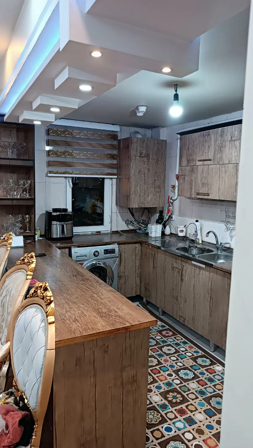 آپارتمان کوی فردوس
