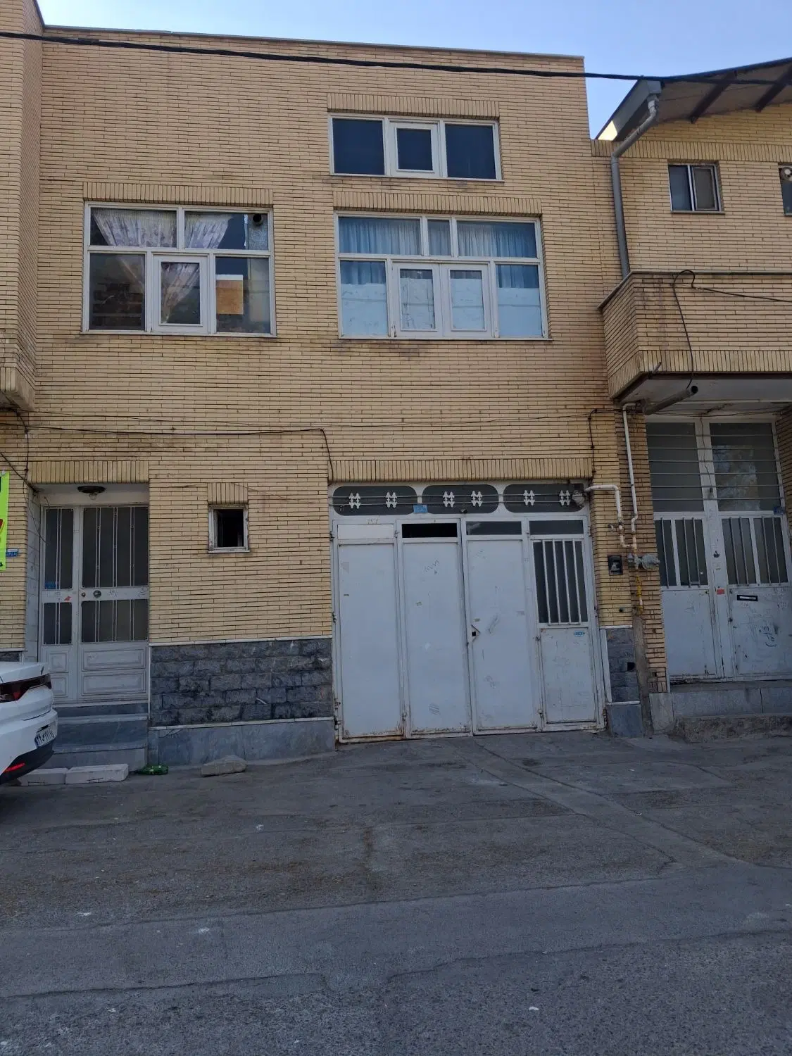 اجاره ویلایی خیابان باقدرت شرقی2روبروی پارک