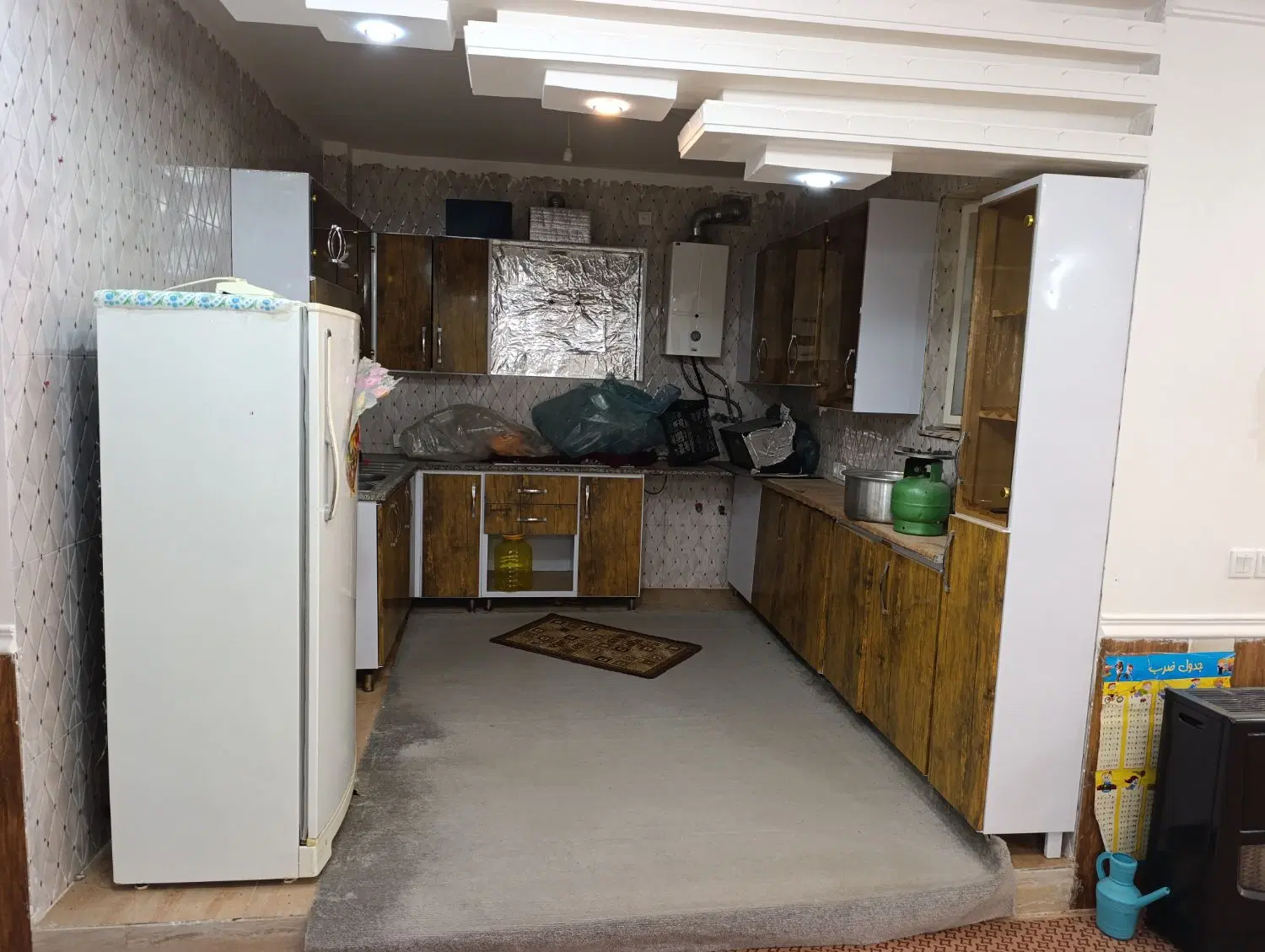 خانه طبقه همکف تلخسرو خیابان دکتر حسابی