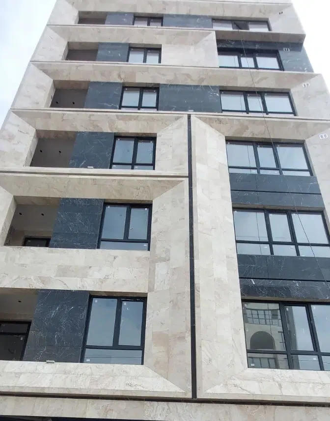 آپارتمان ۱۲۵ متر۳ خوابه مستر و ۱۰۰ متری دو خوابه