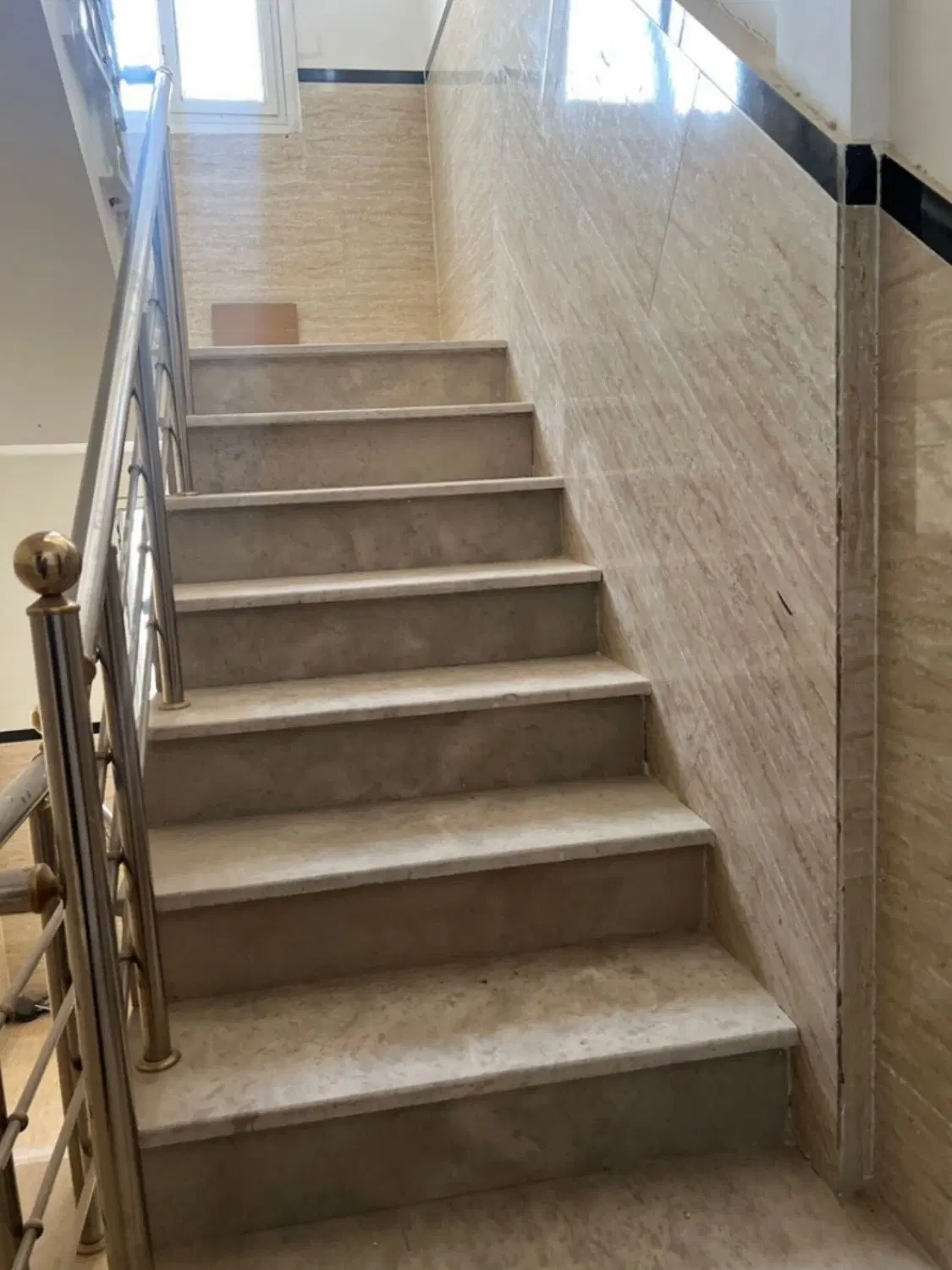 خانه دوطبقه  حیاط داردربست رهن اجاره