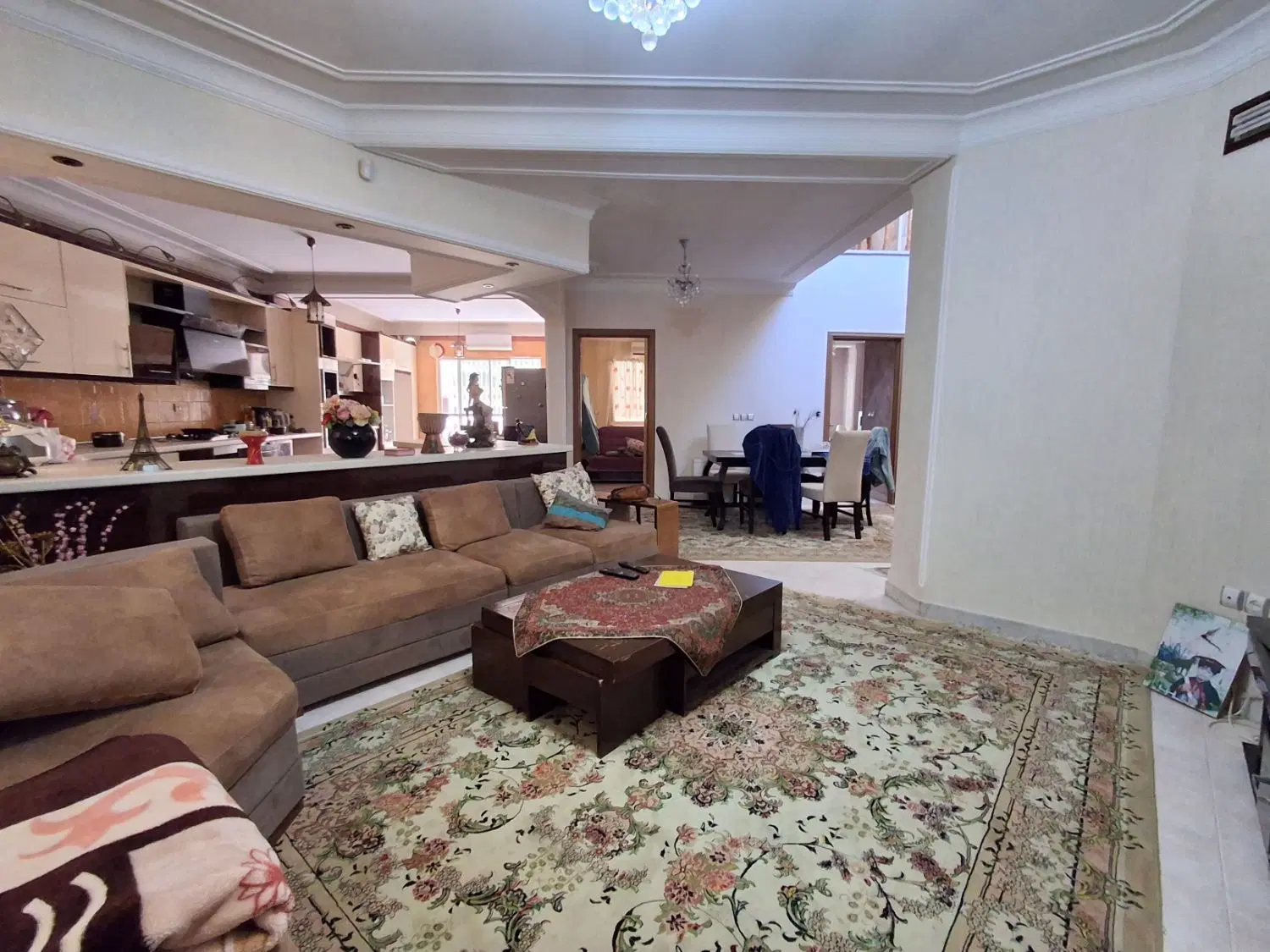 دوبلکس ۳۷۵ متری بازسازی‌شده