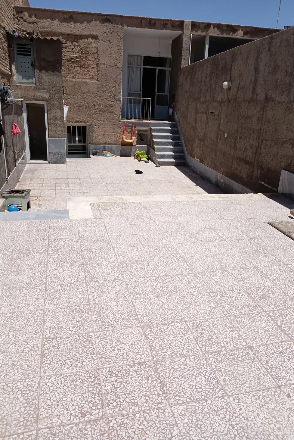 خانه اجاره ایی دربست دو طبقه