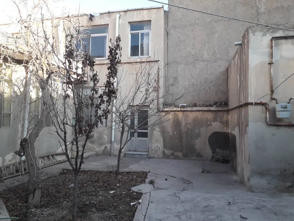 کوی بارنج ۳۱۰ متر حیاط شمالی