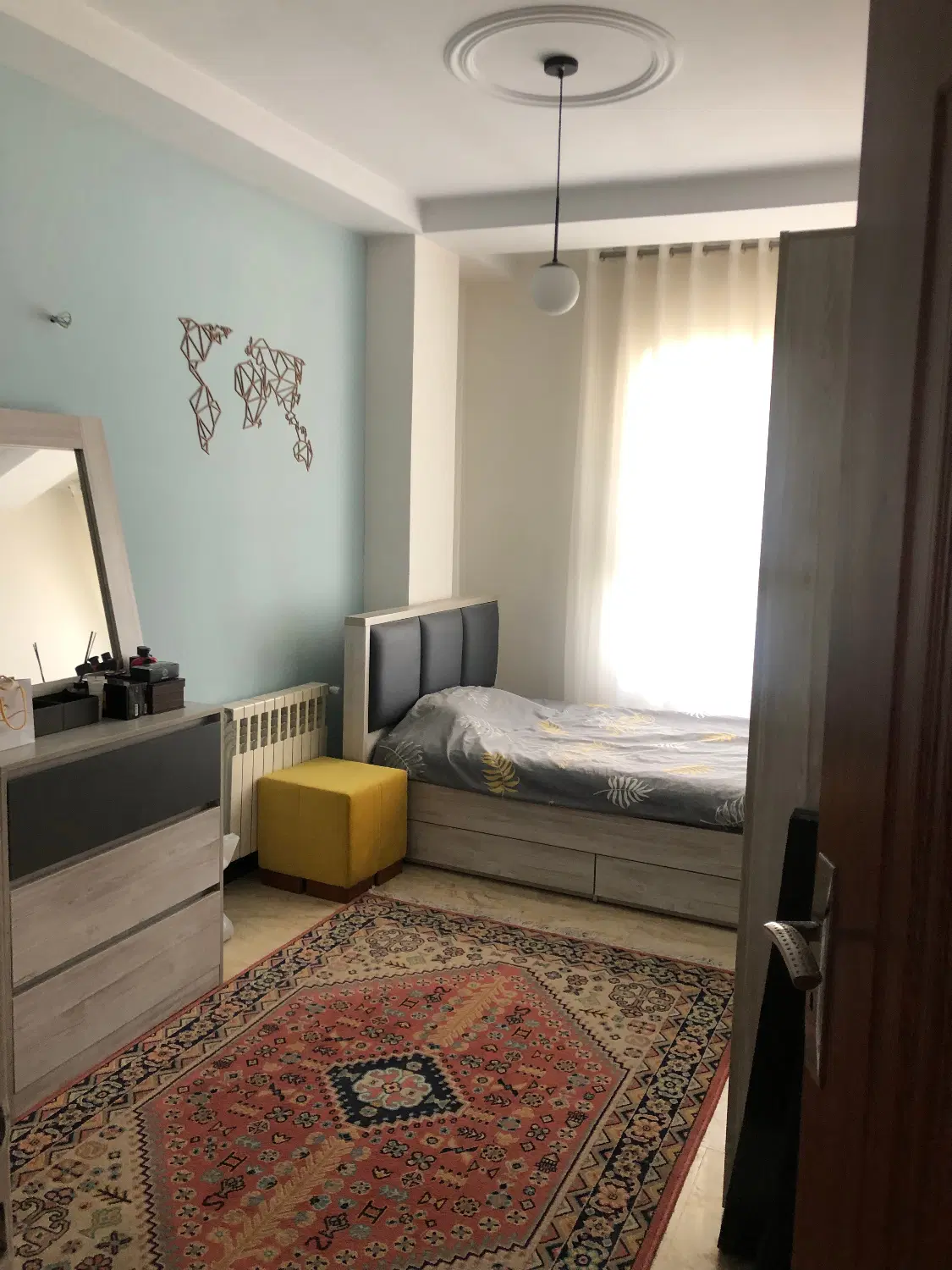 ۶۲ متری یک خوابه فول امکانات