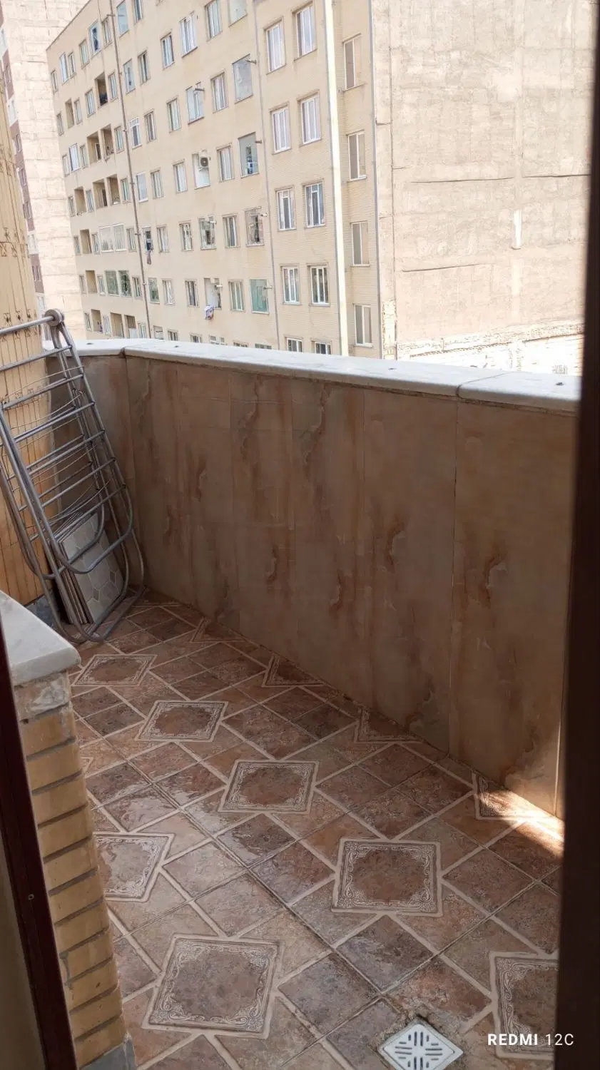 یک واحد آپارتمان 86متری در قلب رسالت