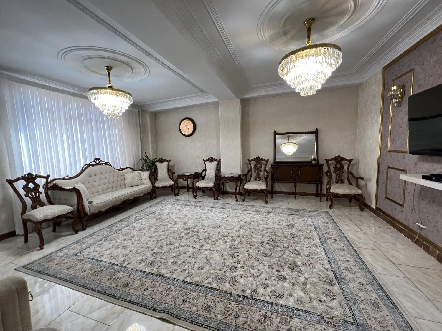 95متر.دوخواب. خوش نقشه. روبه نما