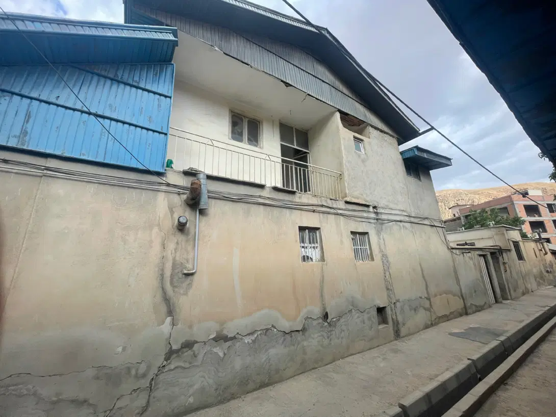 ملک کلنگی ۳۱۳ متر زمین
