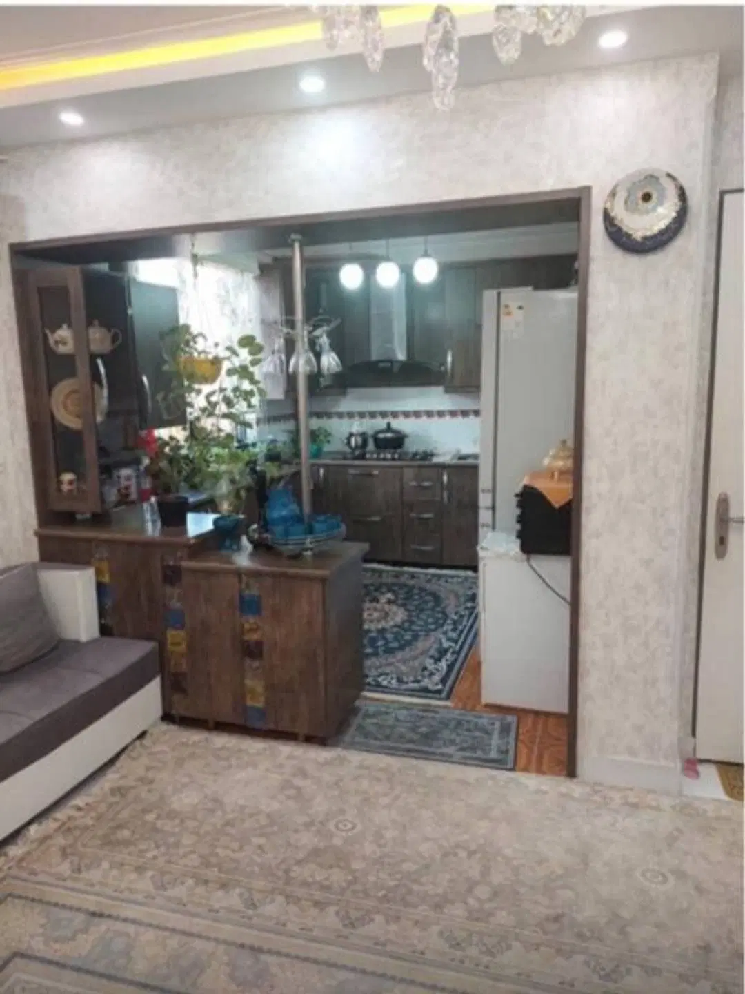 ۷۵ متری _ دوخواب _ خوش‌قیمت _ منظریه