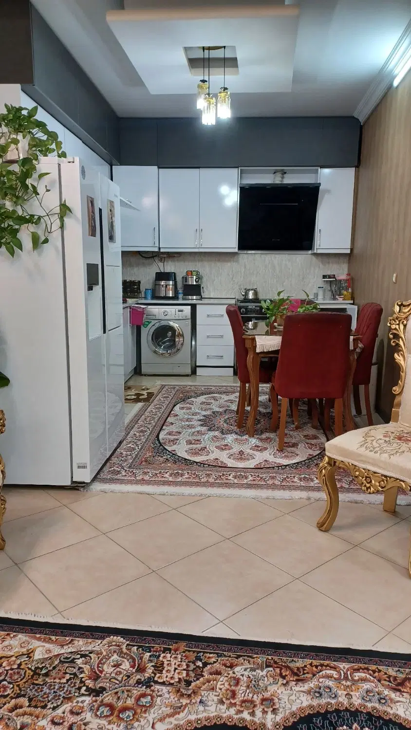 اپارتمان خوش نقشه . مرکز شهر