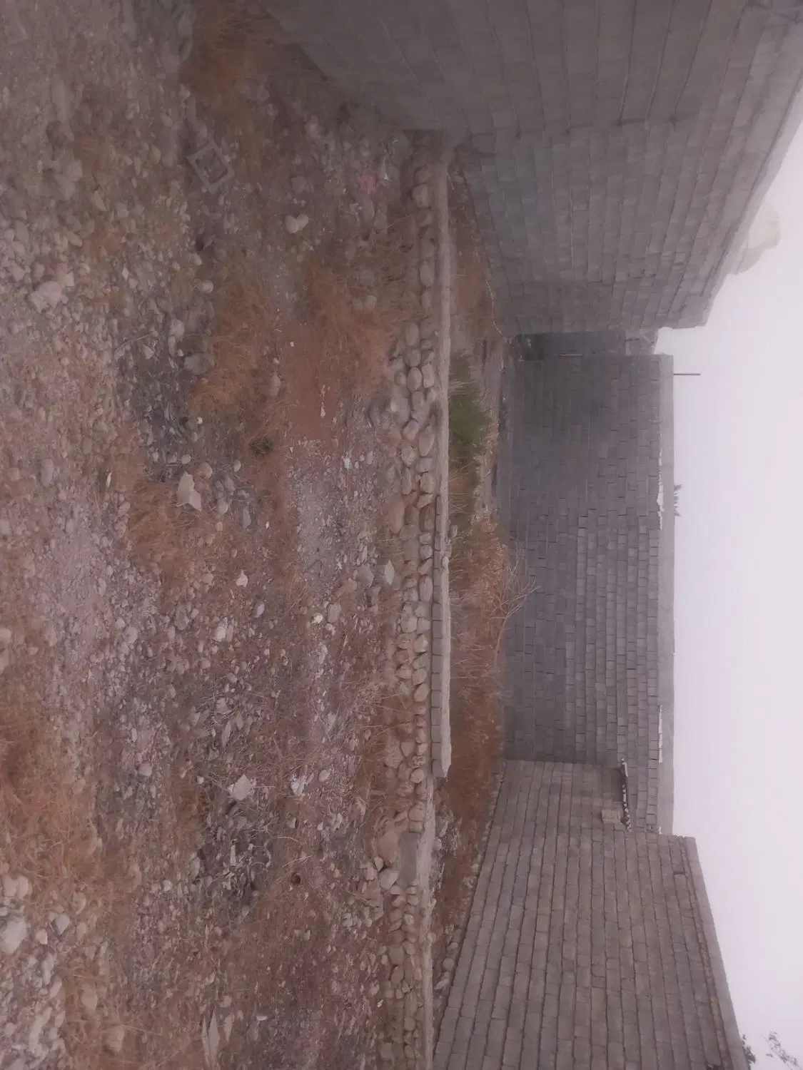 زمین فروشی