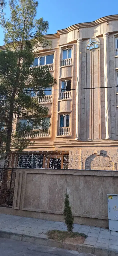 زمین ۳۰۰ متری ، با پروانه ، پشت ورزشگاه میانرود