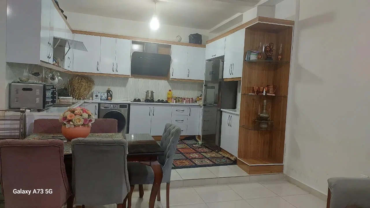 آپارتمان چهارباغ ایران زمین ۱۱