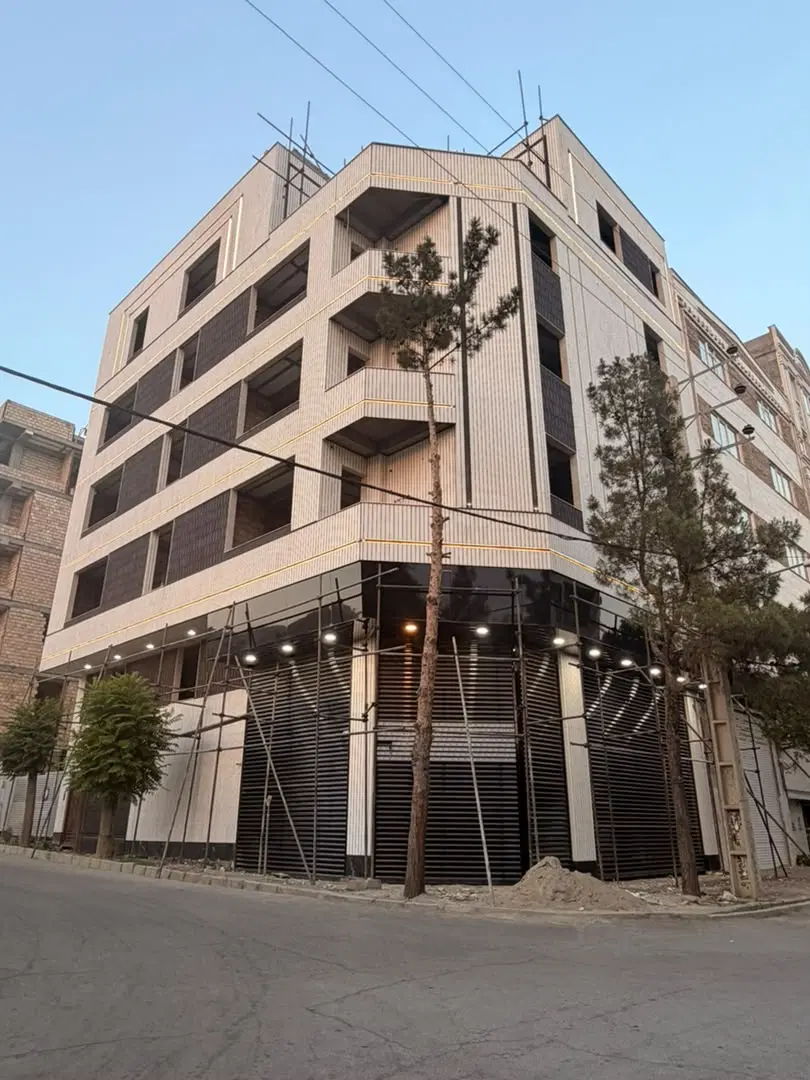 ویلایی دربست.  مرکز شهر.  رهن کامل
