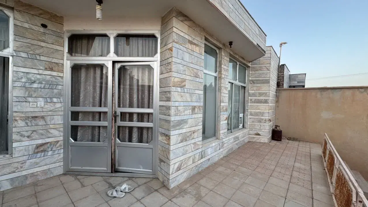 ویلایی دوطبقه جنوبیسندشش دانگ