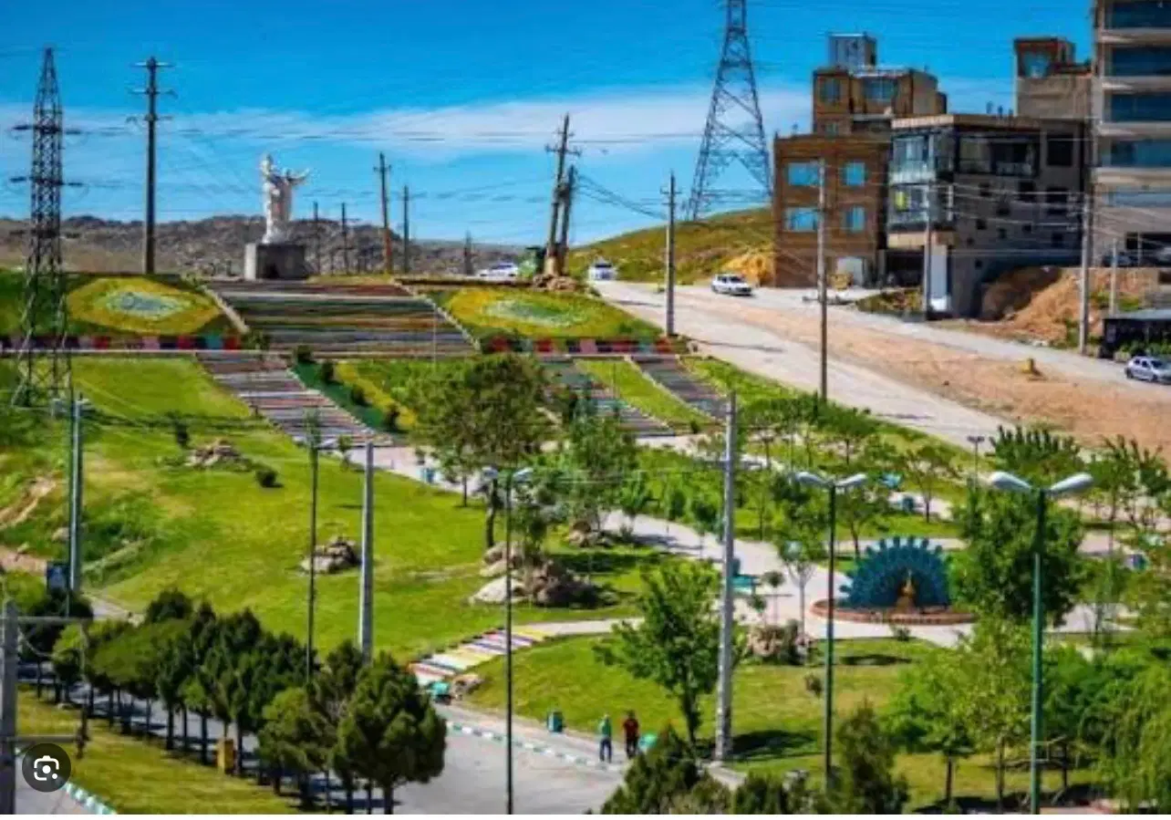 زمین بر خیابان ۱۶ متری مروارید