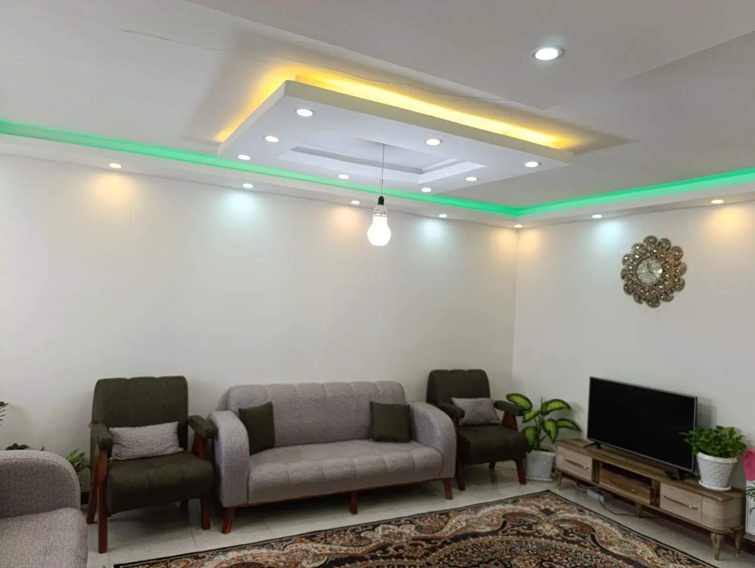 فروش 78 دو خواب فول امکانات فاز پنج