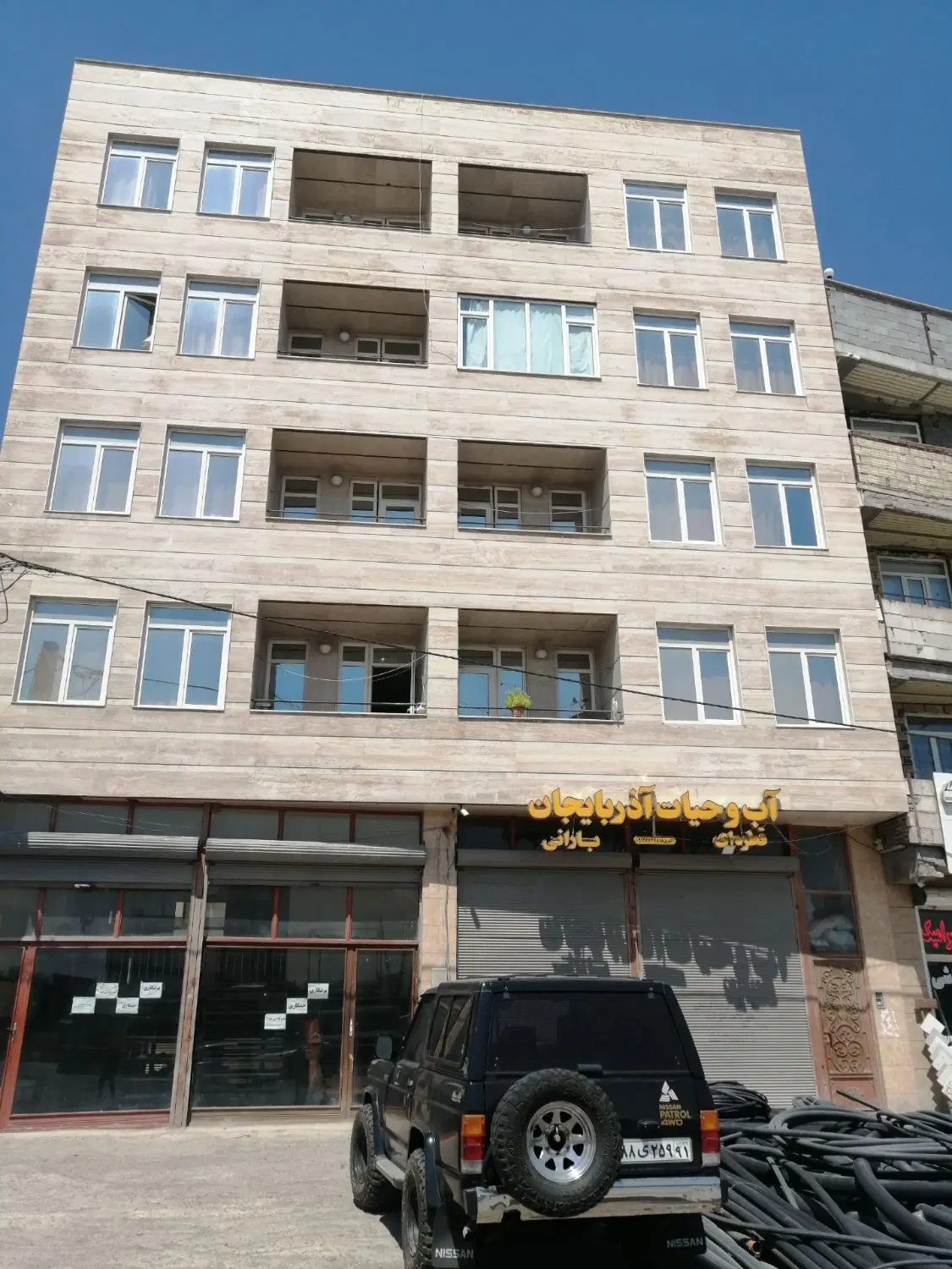 اجاره آپارتمان در کمربندی سه راه آقاباقرونیار