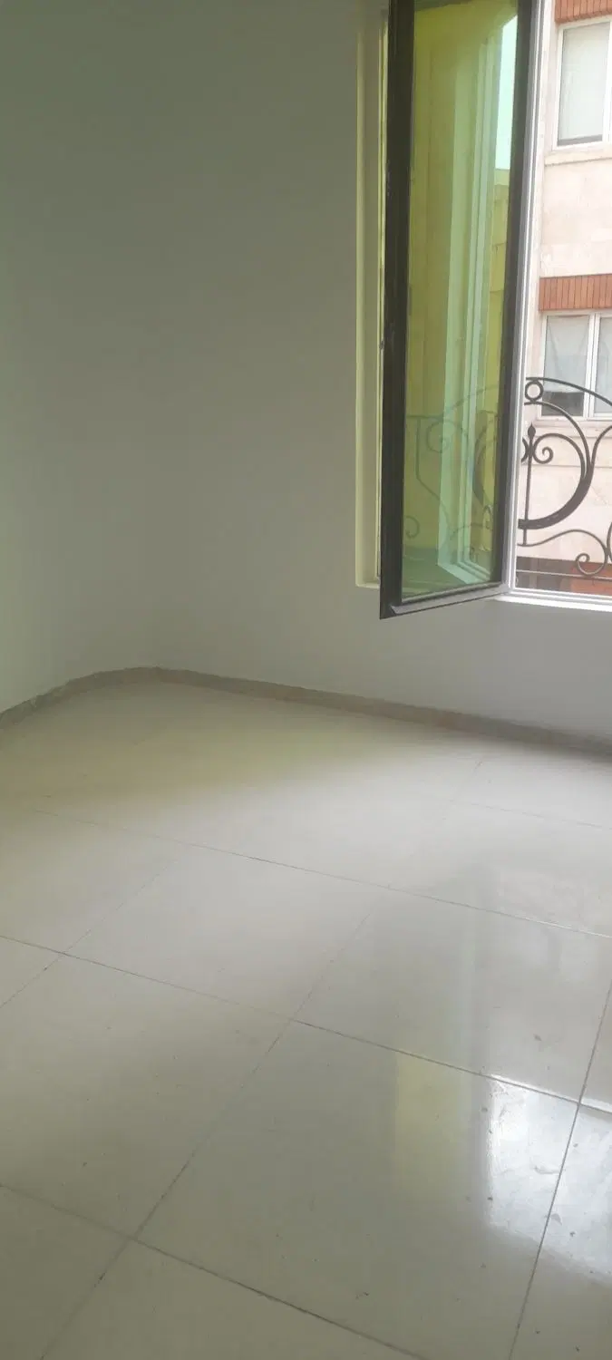 ۵۱متر با پارکینگ اجاره دار،نصر آبادی