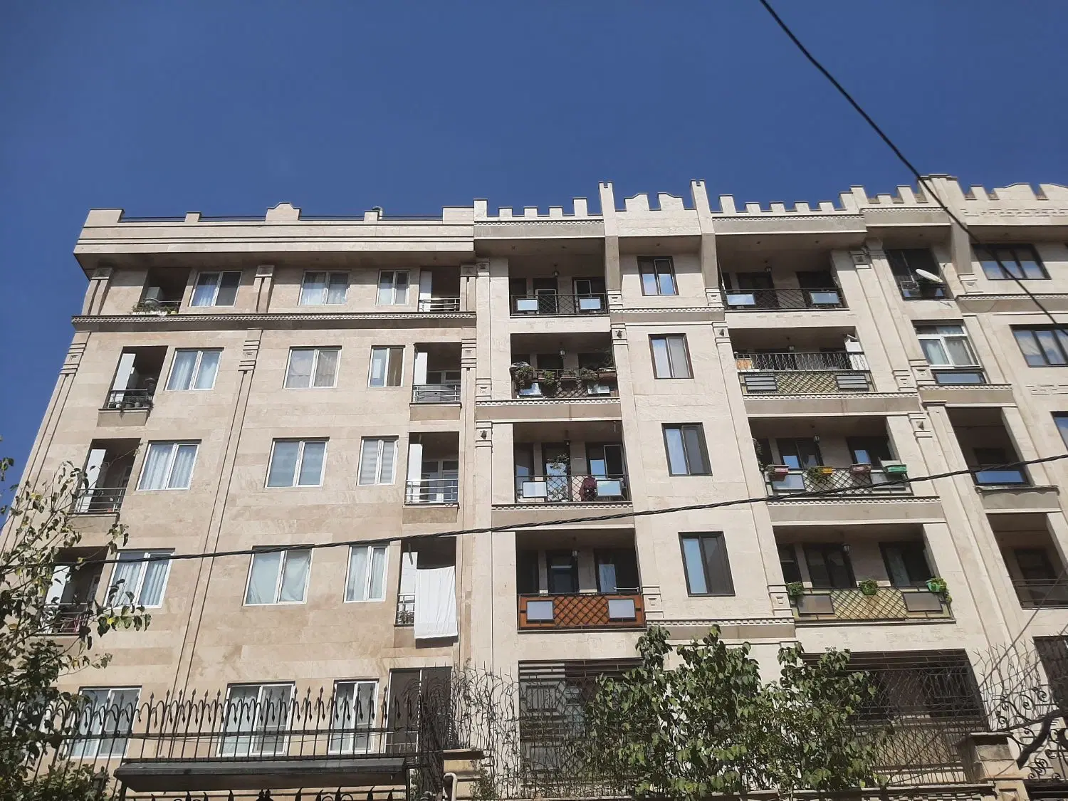 فروش آپارتمان مسکونی بصورت یکجا ، کلی
