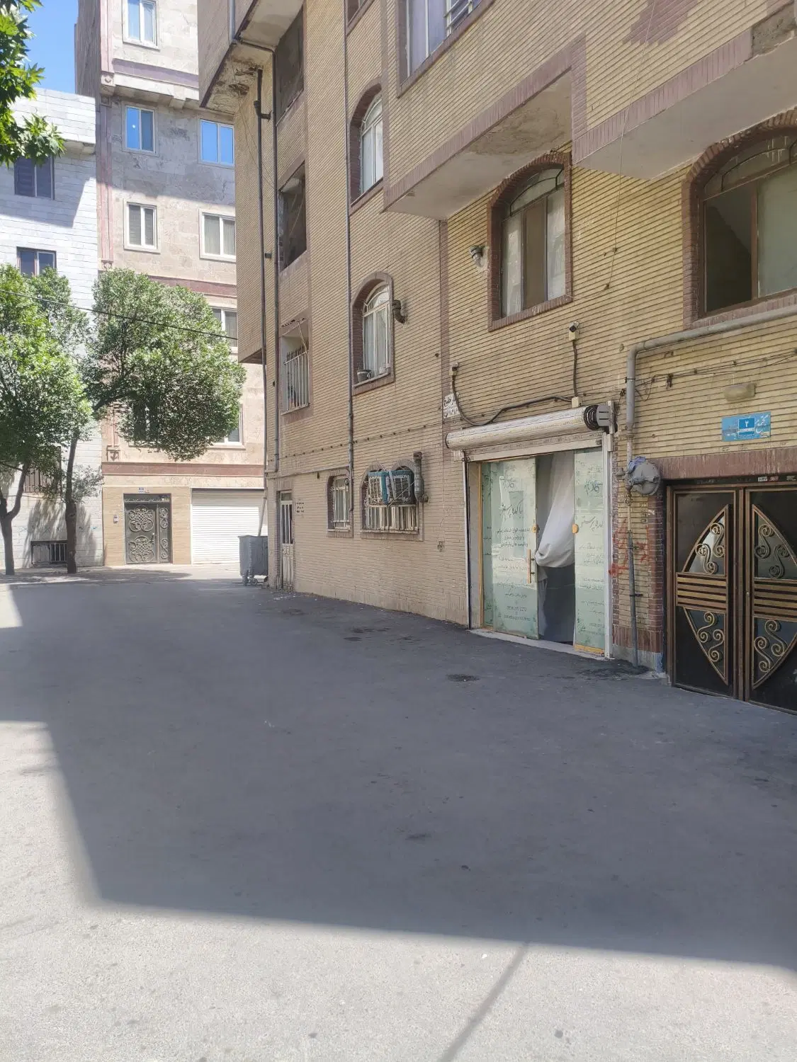 مغازه ۳۳ متری یافت آباد جنوبی